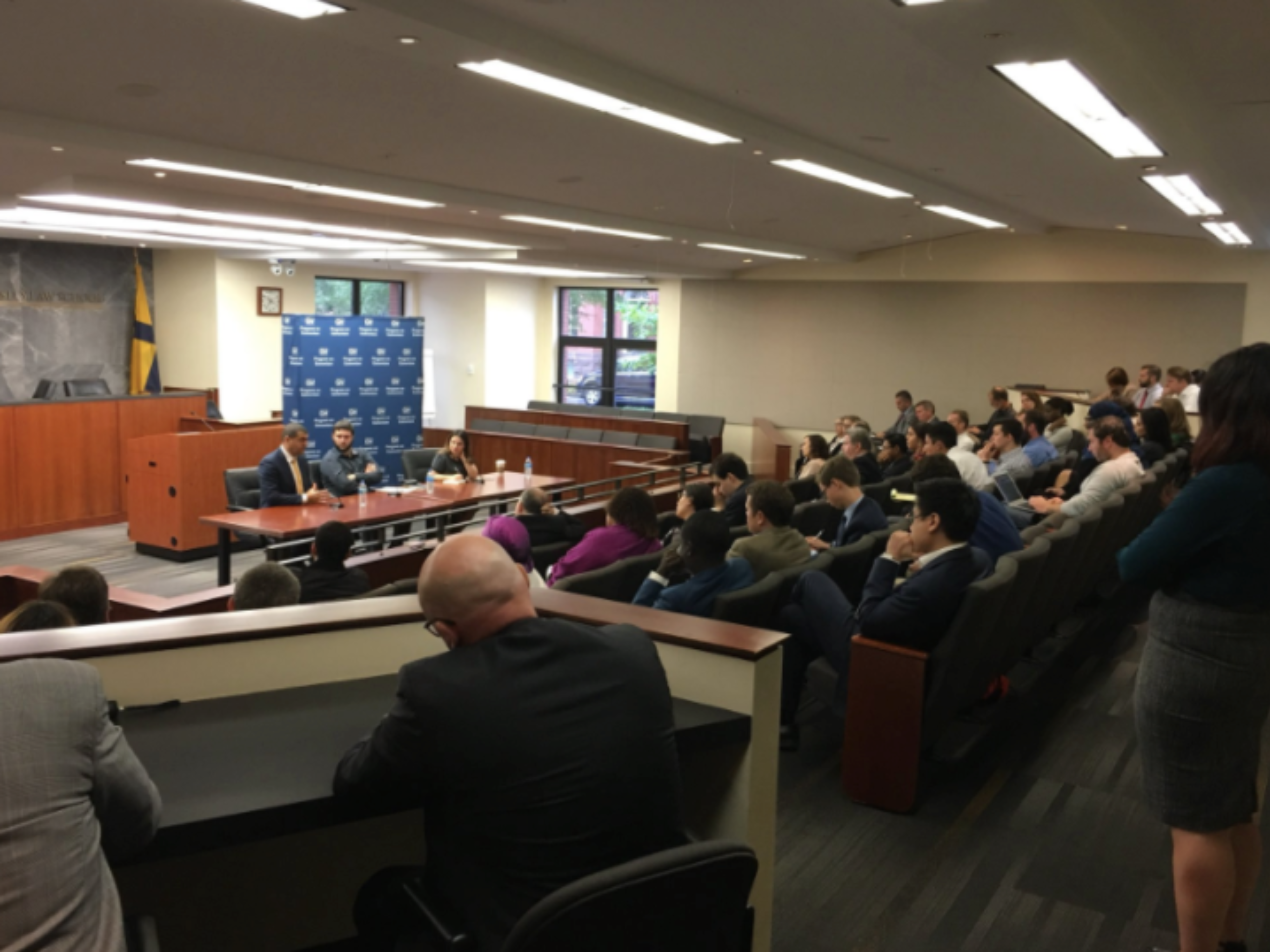 An image of the audience and speakers at the Iraq and Syria after the Caliphate: The Future of the Islamic State (IS) panel.